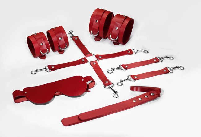 Набір Feral Feelings BDSM Kit 5, наручники, поножі, конектор, маска, паддл SO8273 фото