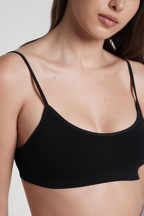 Seamless bra with soft cups without wires ORO 4402, Black, L, XL, L/XL