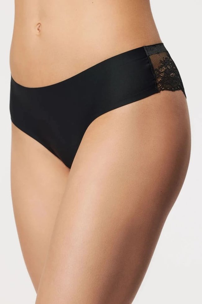 Seamless Brazilian panties with lace Julimex Tanga Black M