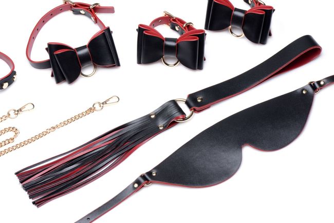 Набор для BDSM Master Series Bow Luxury BDSM Set With Travel Bag Черно-красный SO8796 фото