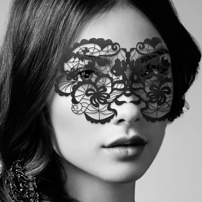 Маска на обличча вінілова Bijoux Indiscrets - Anna Mask (клеєве кріплення, без зав'язок) SO2326 фото